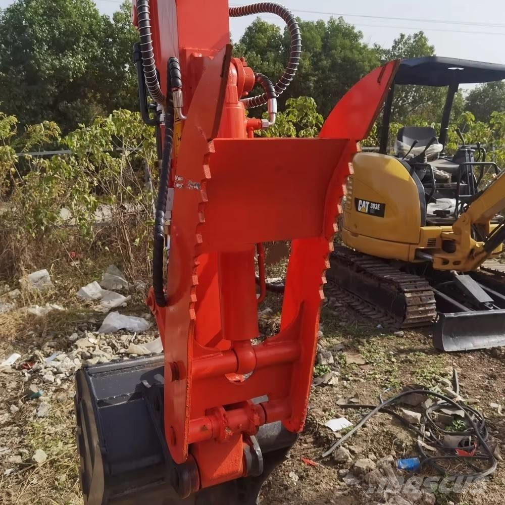 Kubota KX 155 Lánctalpas kotrók
