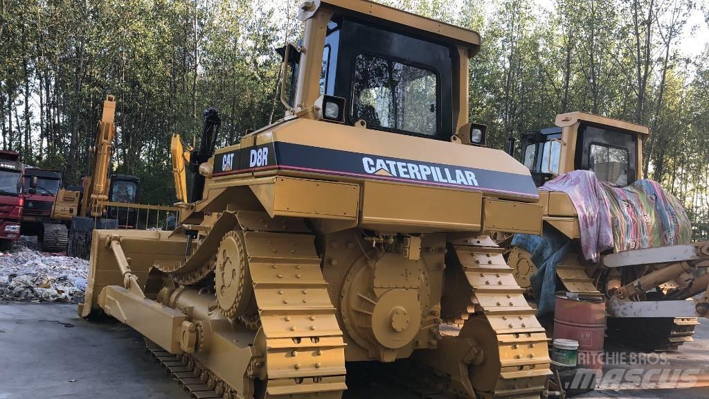CAT D8R lánctalpas dózerek