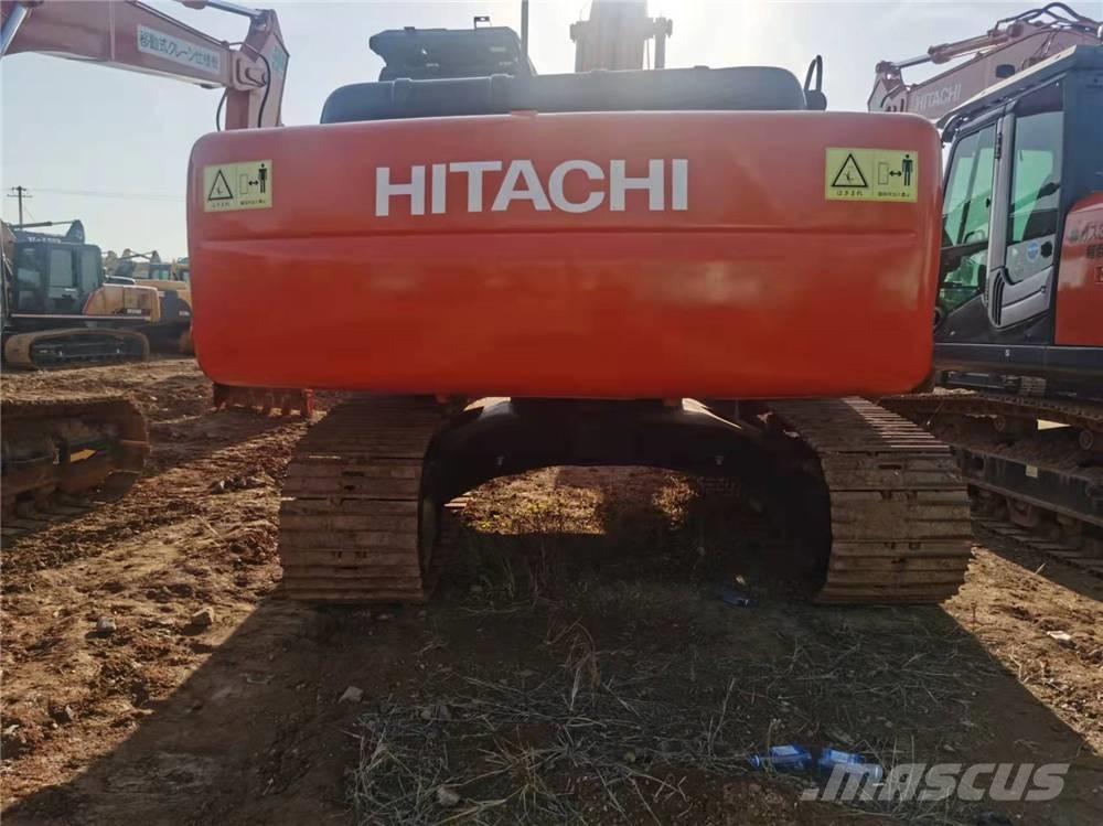 Hitachi ZX210 Lánctalpas kotrók