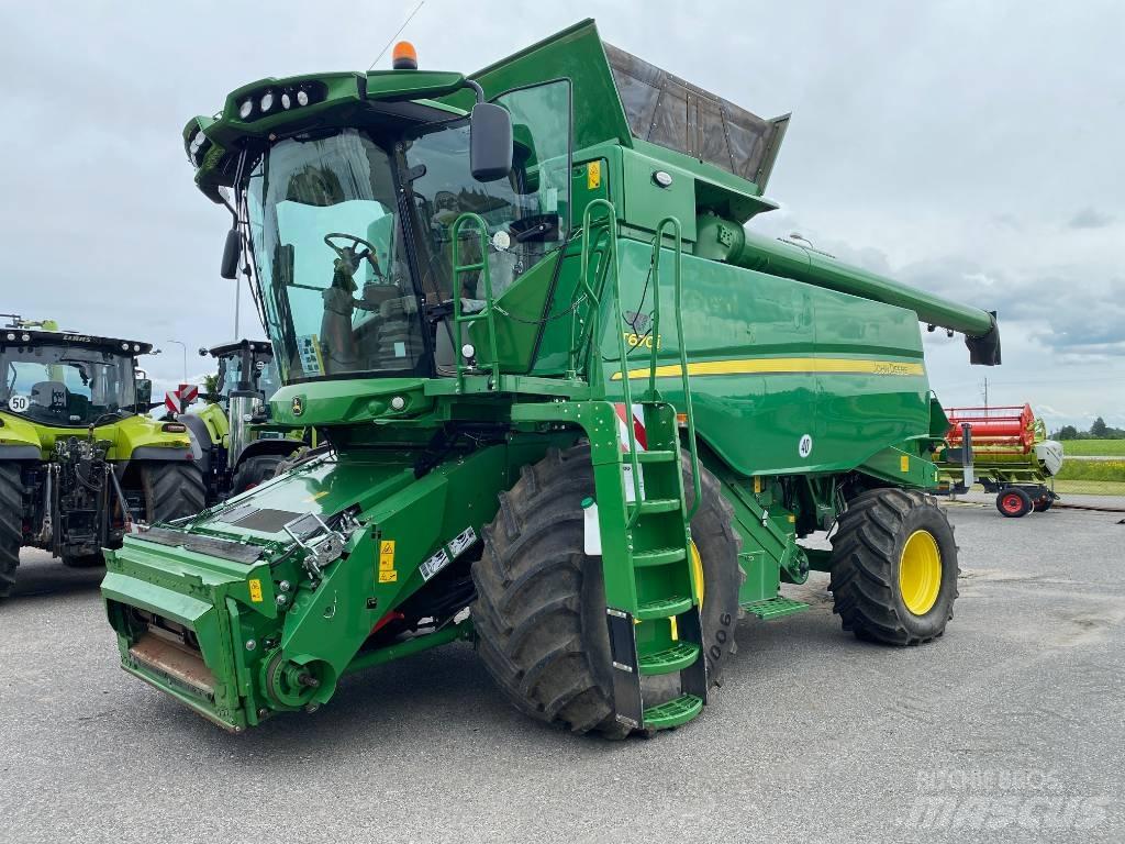 John Deere T 670 i Kombájnok