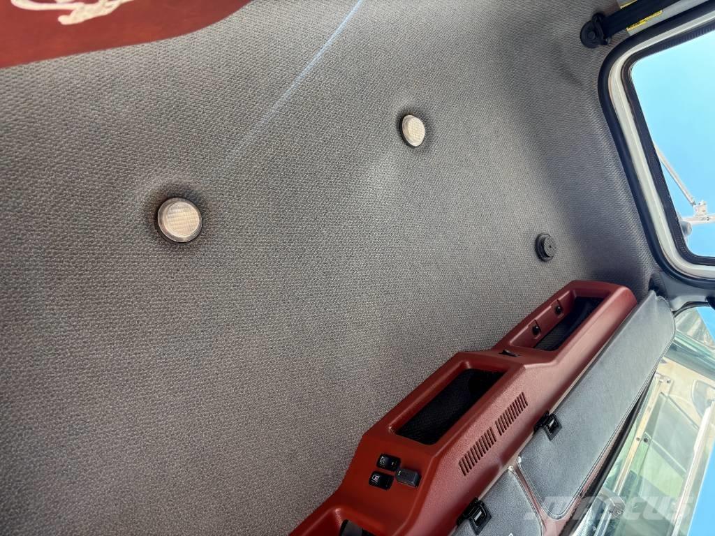 Mack CHU 613 Műszaki mentők