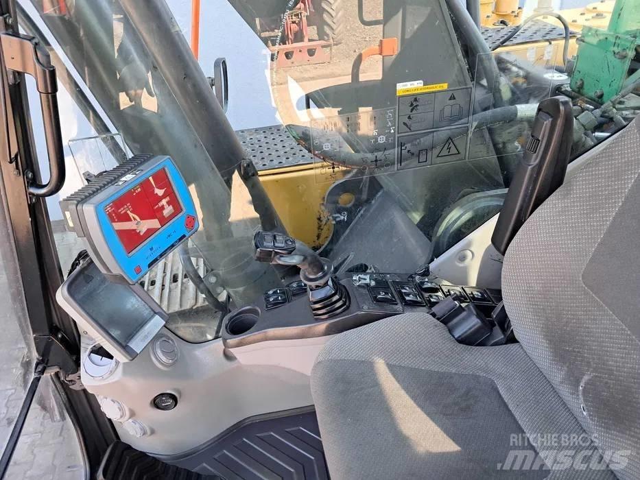 Volvo EC 220 DL Lánctalpas kotrók