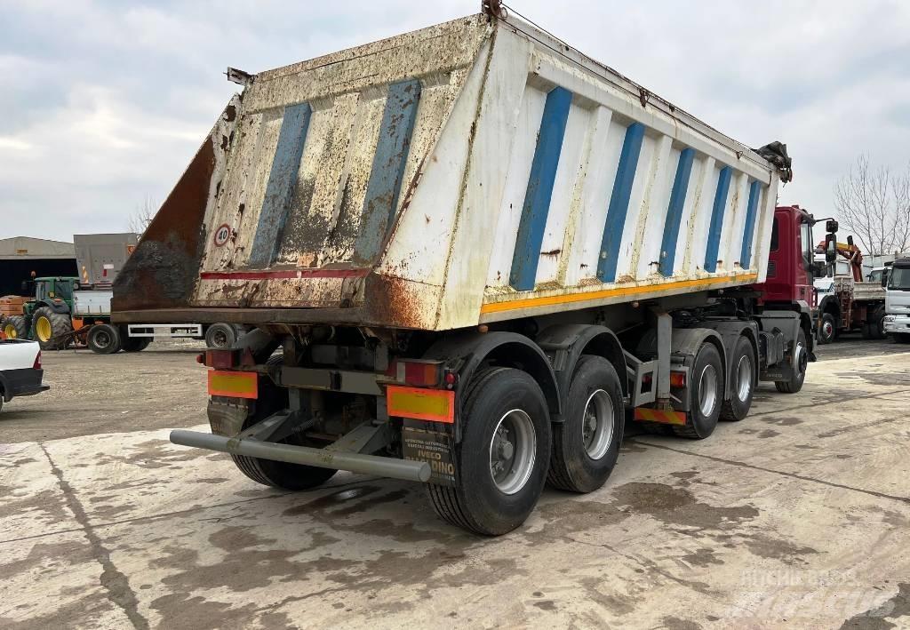Iveco Trakker 480 Nyergesvontatók