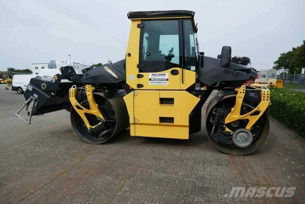 Bomag BW 174 AP-4v Ikerdobos hengerek