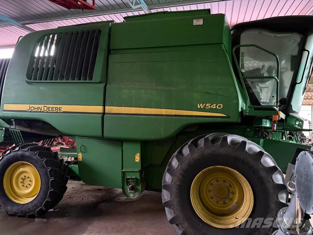 John Deere W 540 Kombájnok