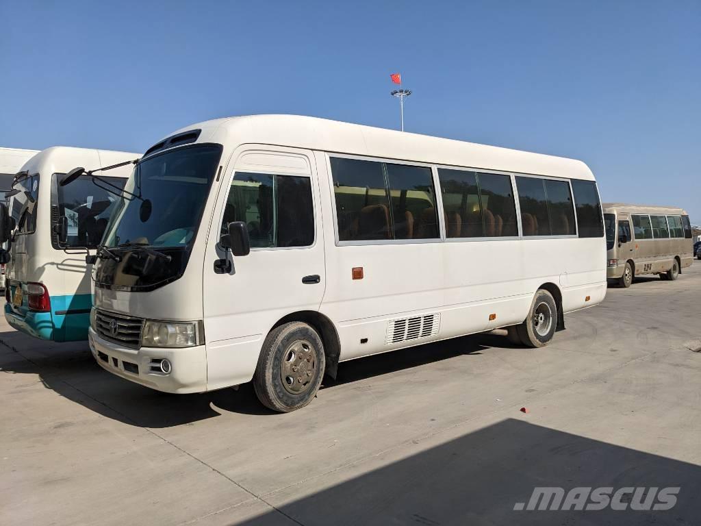 Toyota Coaster Bus Mini buszok