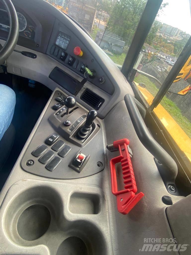 Volvo A 30 G Csuklósdömperek