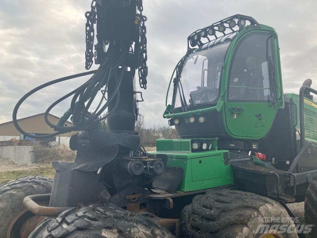 John Deere 1270G Betakarítók