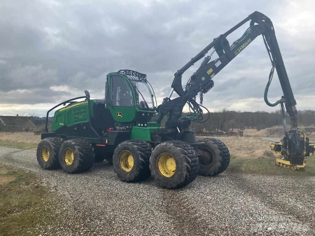 John Deere 1270G Betakarítók