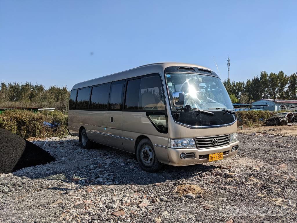 Toyota Coaster Bus Mini buszok
