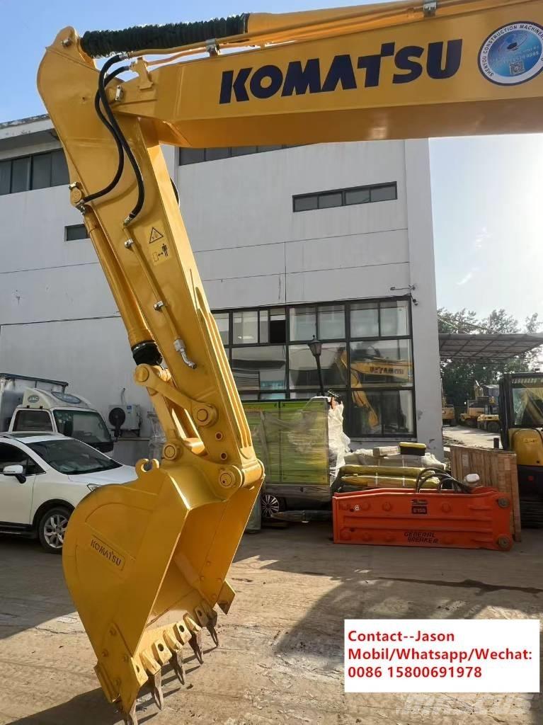 Komatsu PC 220-8 Lánctalpas kotrók