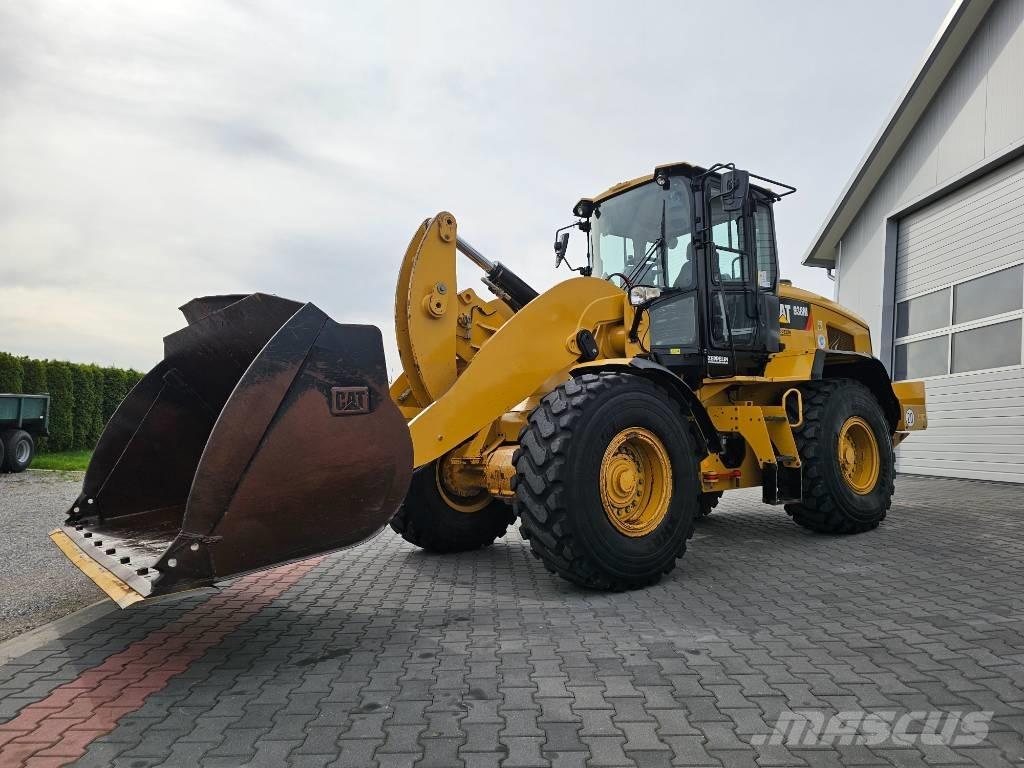 CAT 938 M Gumikerekes homlokrakodók