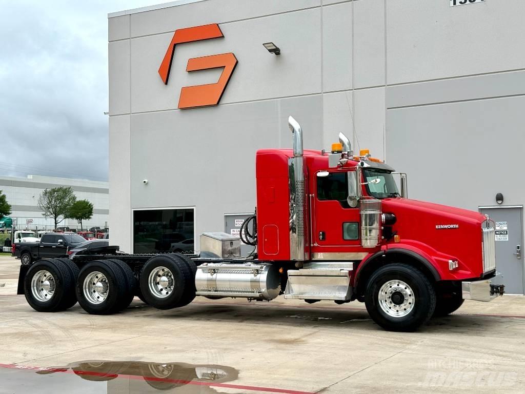 Kenworth T 800 Nyergesvontatók
