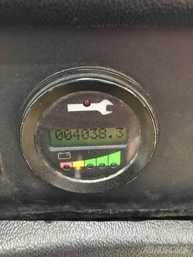 Hyster R30XMF2 Komissiózó magas emelésű targonca