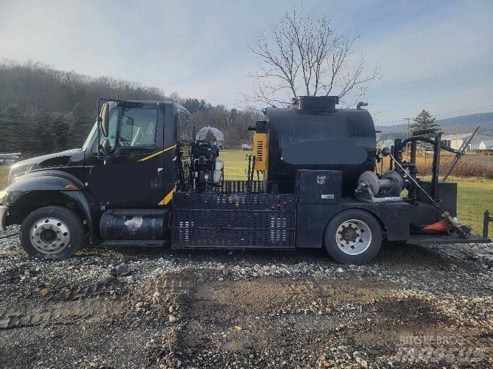 International 4300 Egyéb