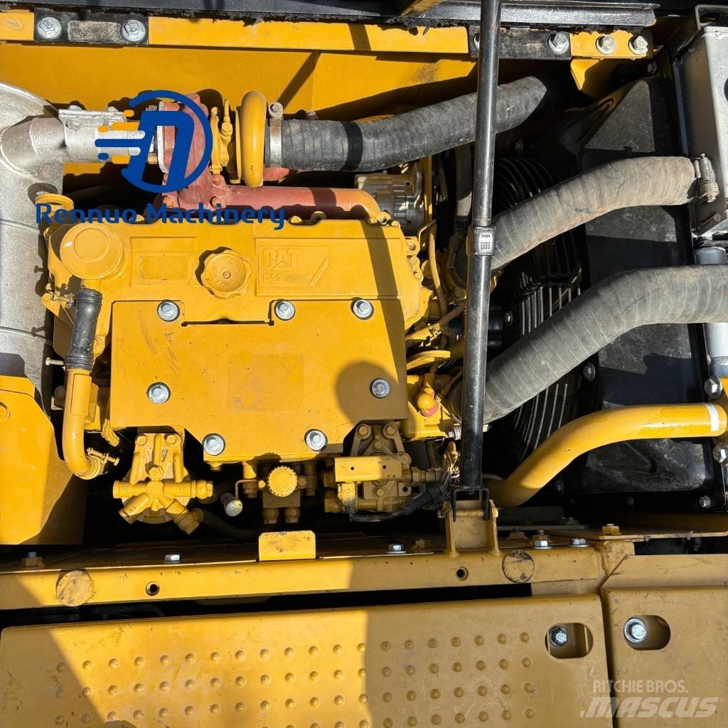 CAT 312D2GC Lánctalpas kotrók