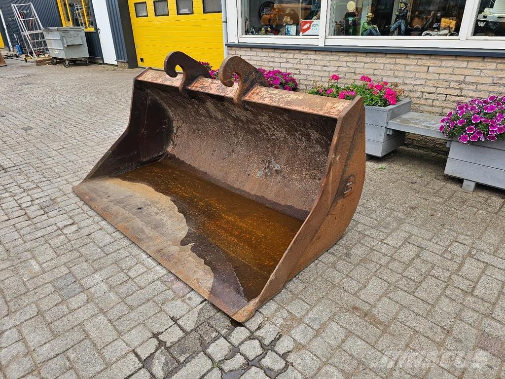  Onbekend Slotenbak Kanalak