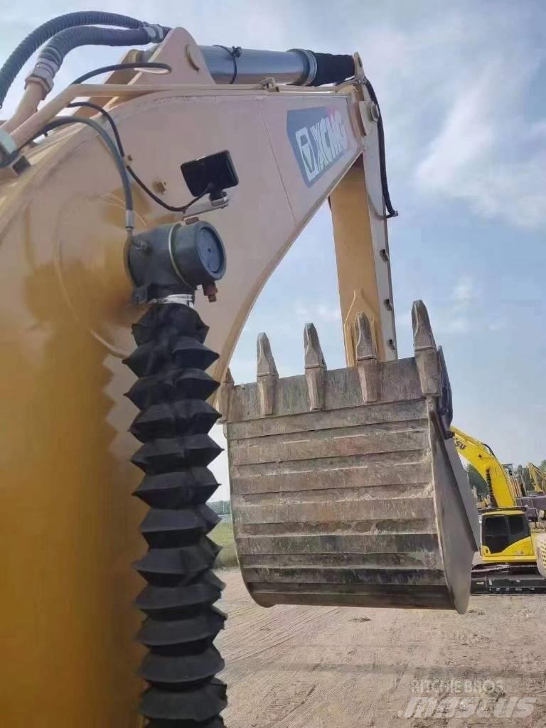 XCMG XE215 Lánctalpas kotrók