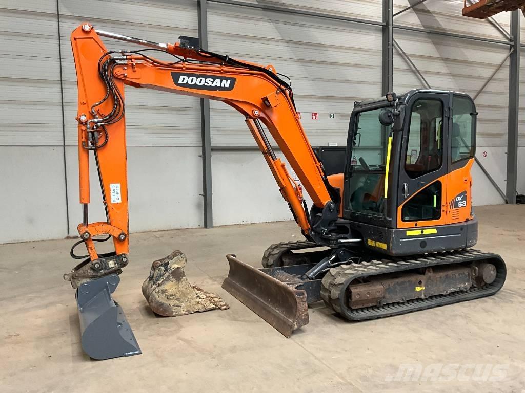 Doosan DX 63-3 Mini kotrók < 7t