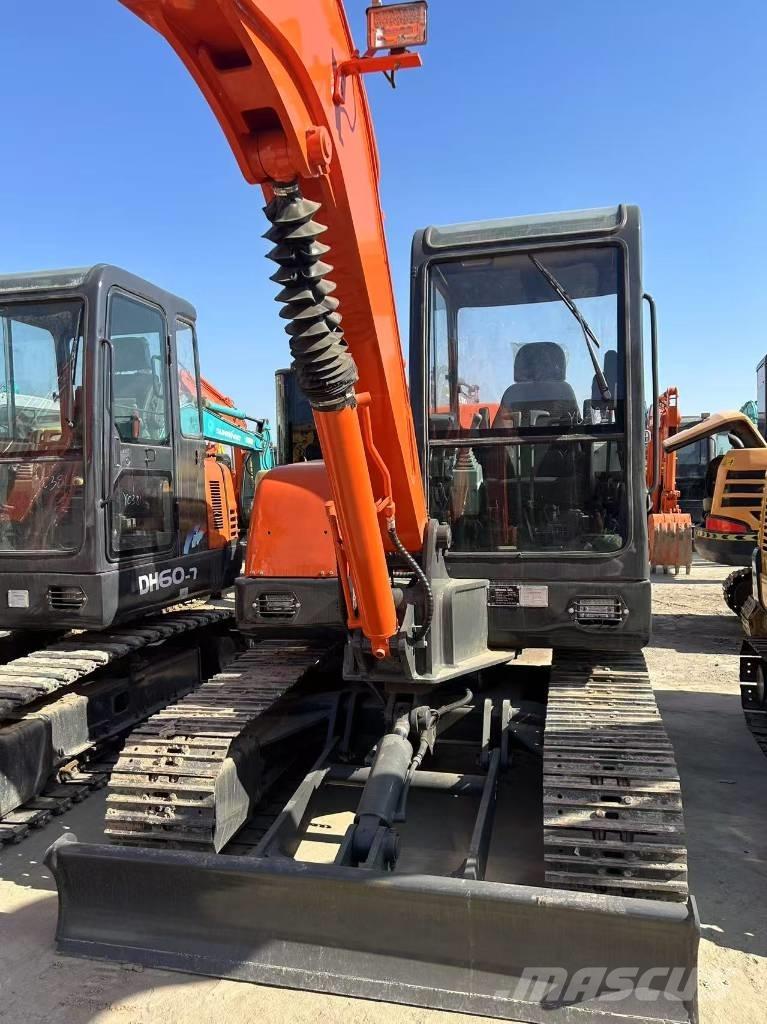 Doosan DH 55 Mini kotrók < 7t