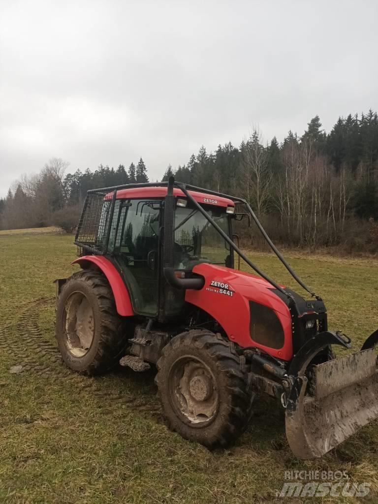 Zetor Proxima 8441 Traktorok