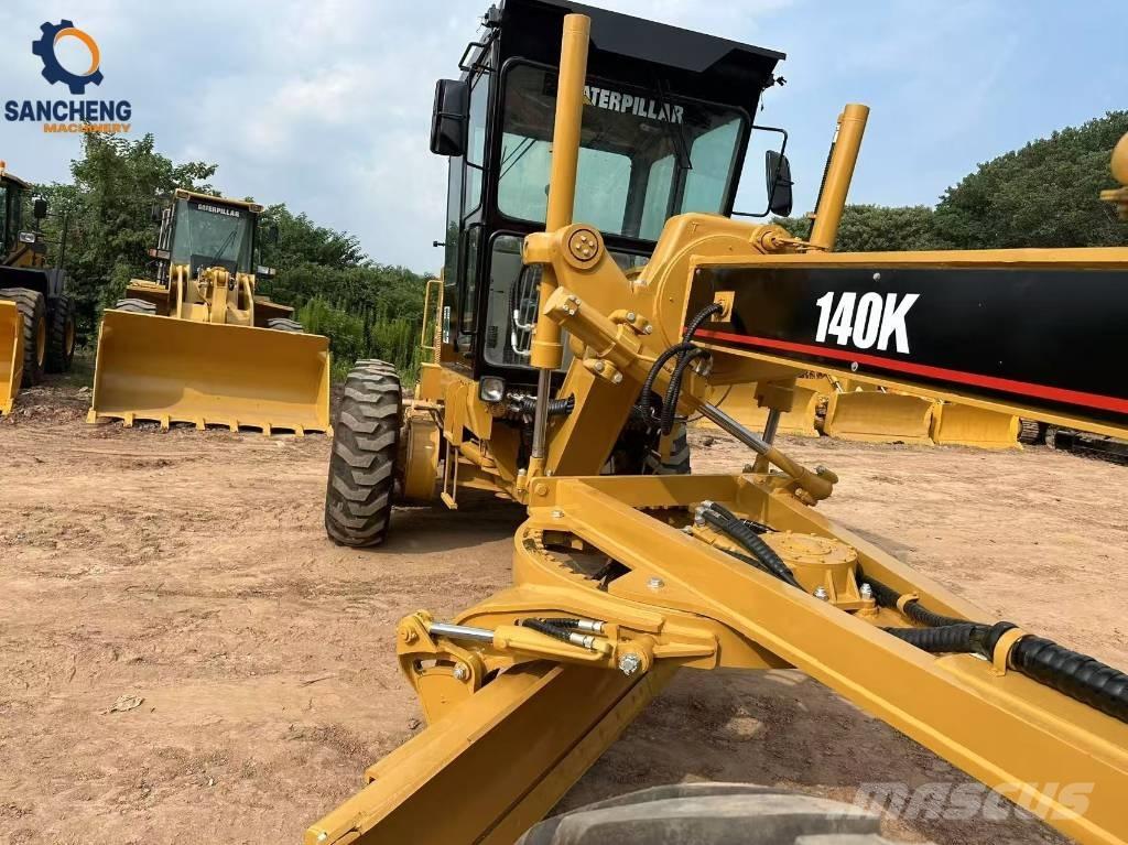 CAT 140 K Gréderek