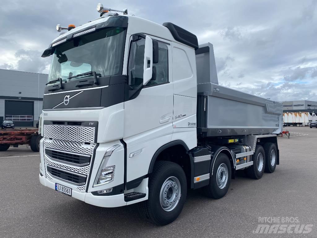 Volvo FH540 8x4 Billenő teherautók