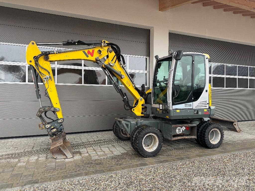 Wacker Neuson EW 65 Gumikerekes kotrók