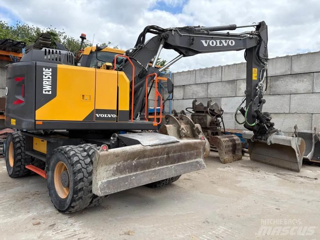 Volvo EWR150E Gumikerekes kotrók