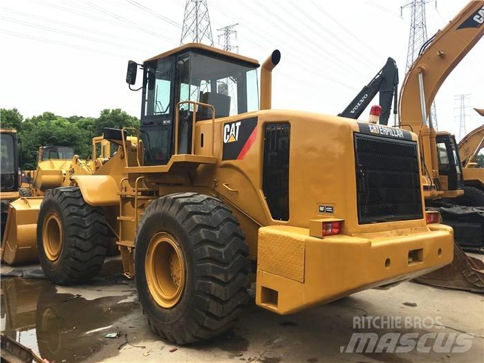 CAT 966H Gumikerekes homlokrakodók