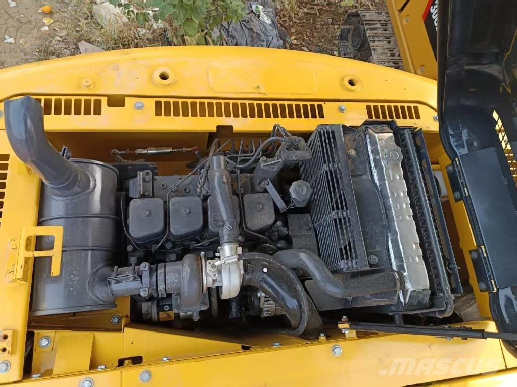 Komatsu PC 120 Lánctalpas kotrók
