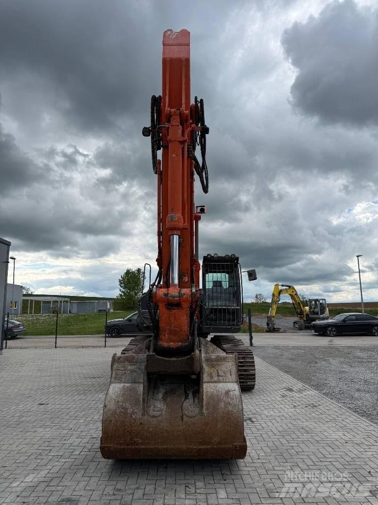 Hitachi ZX 290 Lánctalpas kotrók