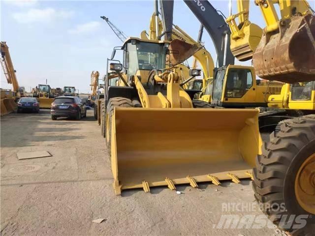 SDLG LG958L Gumikerekes homlokrakodók