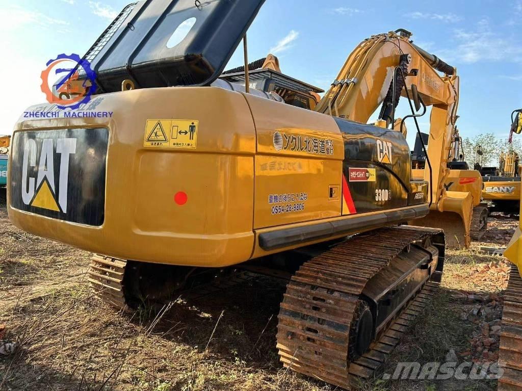 CAT 330 D2 LC Lánctalpas kotrók