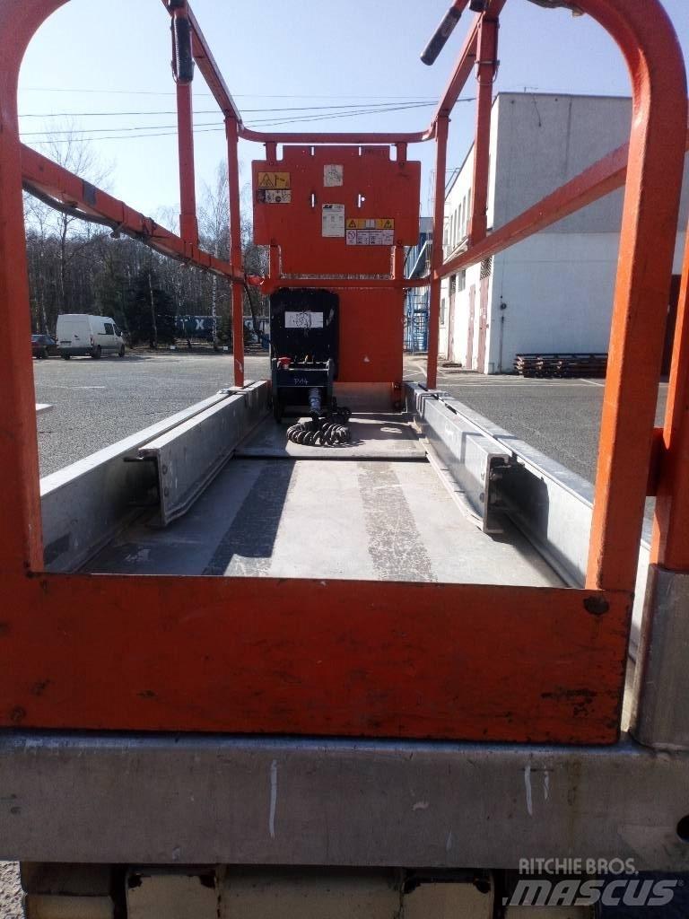 JLG 2630 ES Ollós emelők