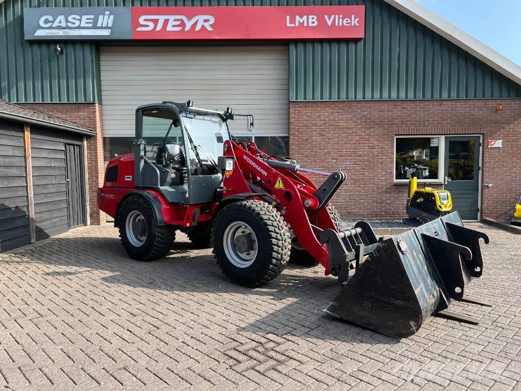 Weidemann 4070CX80LP Gumikerekes homlokrakodók
