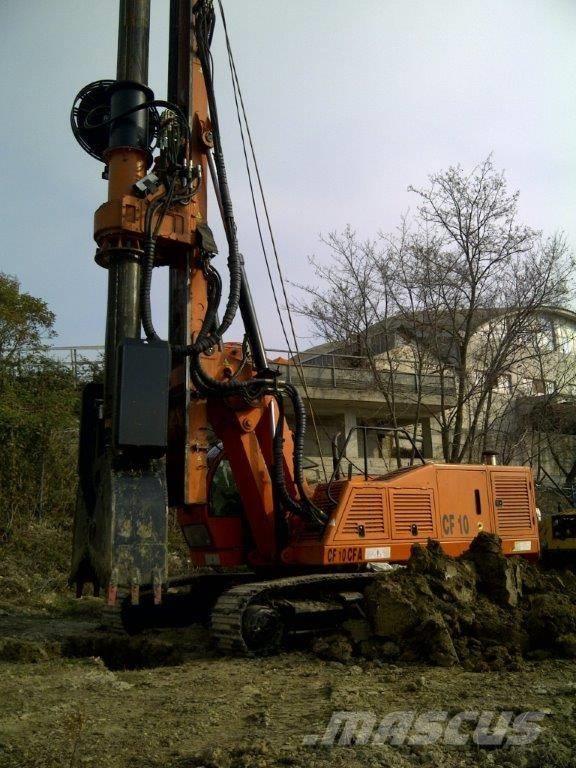 Tescar CF8 DW Vibrátoros cölöpverő