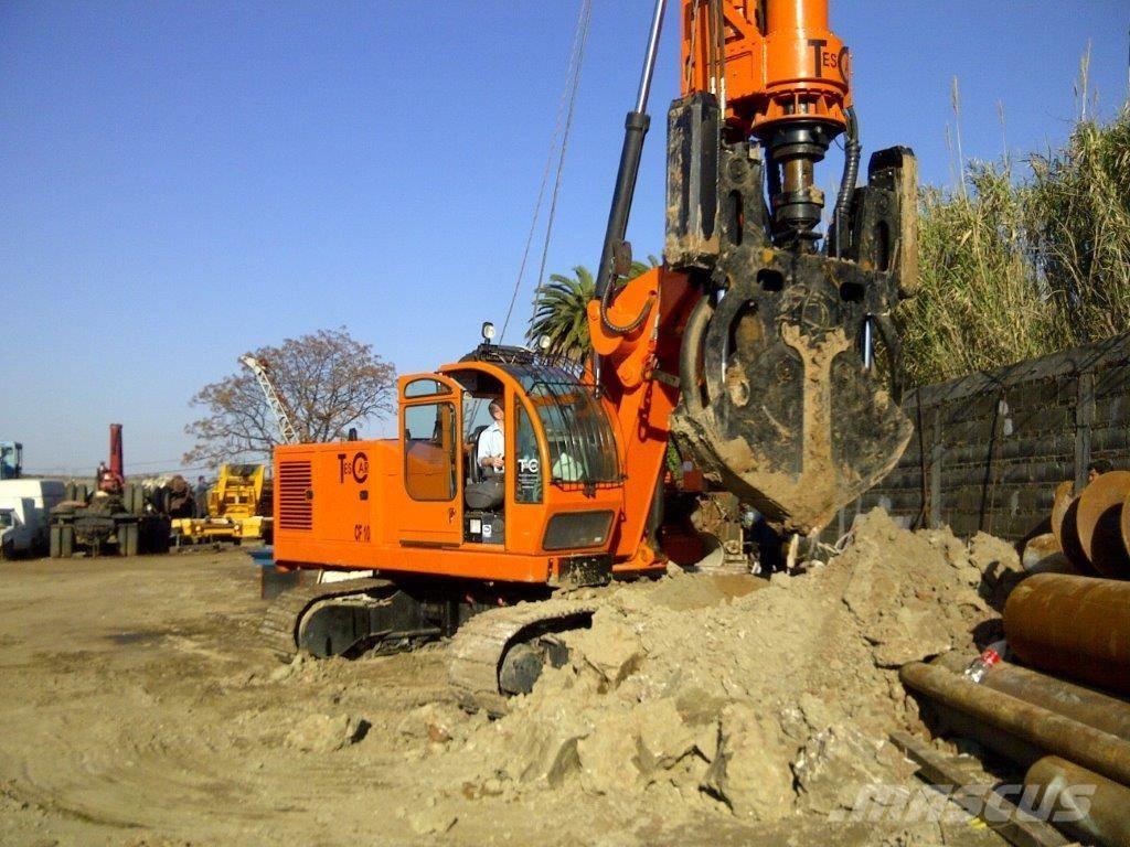Tescar CF8 DW Vibrátoros cölöpverő