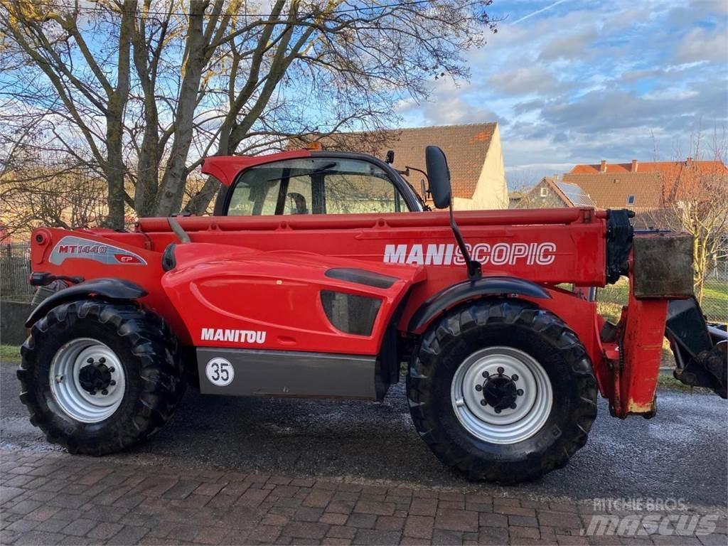 Manitou MT 1440 Teleszkópos mezőgazdasági rakodók