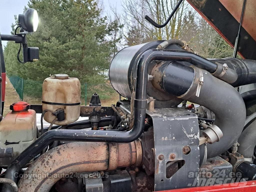 Case IH 7220 Traktorok