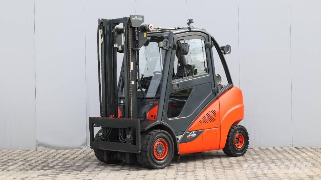 Linde H 35 T Gázüzemű targoncák