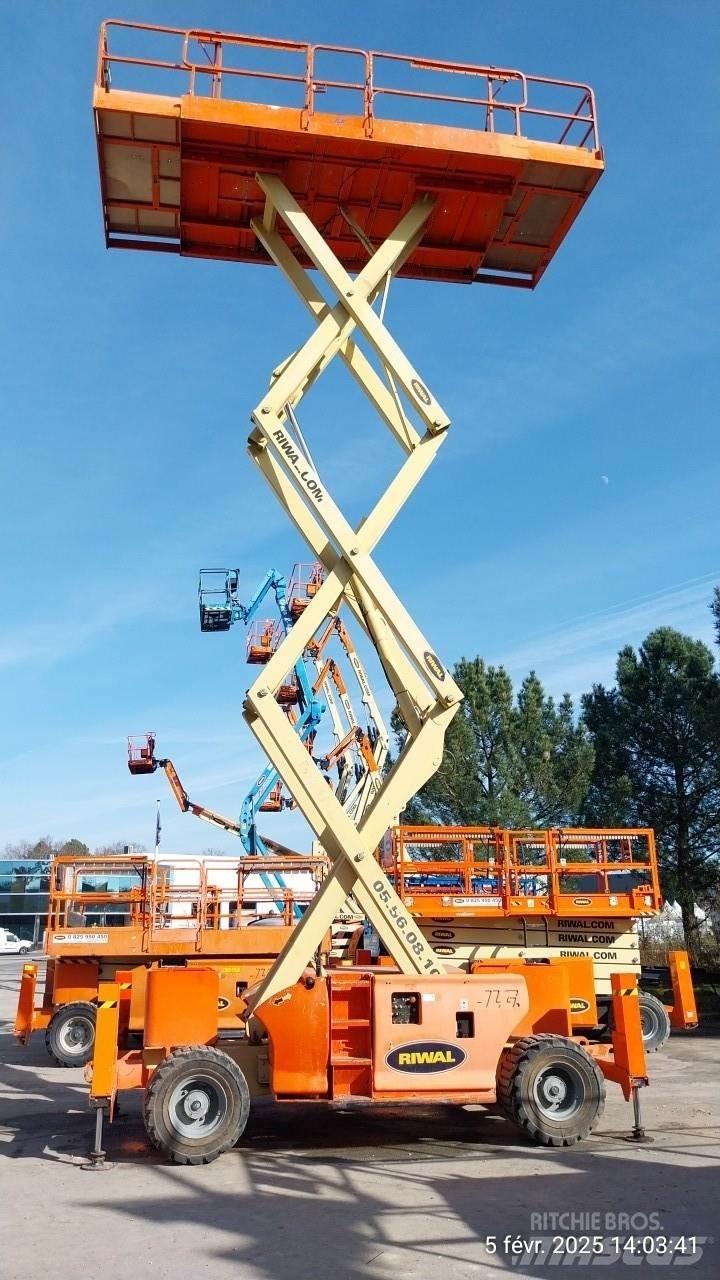JLG 3394RT Ollós emelők