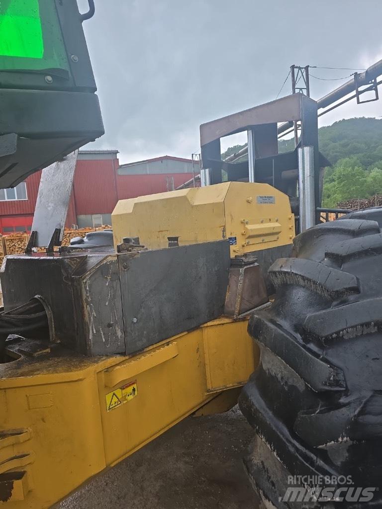 CAT 525 C Vonszolók