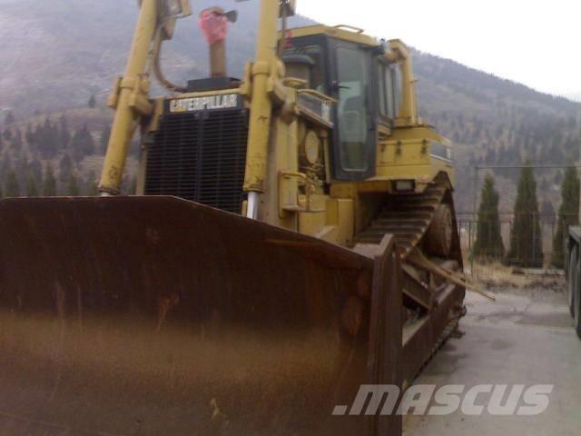 CAT D8R lánctalpas dózerek