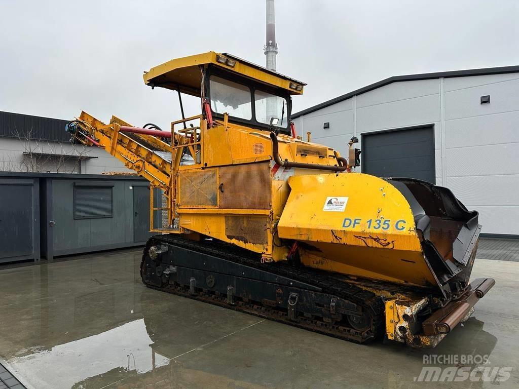 Demag DF 135 C Aszfalt terítõ gépek