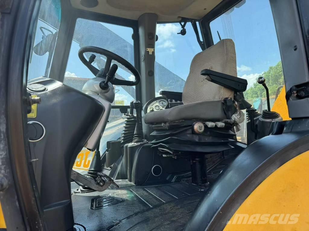 JCB 3 CX Kotrórakodók