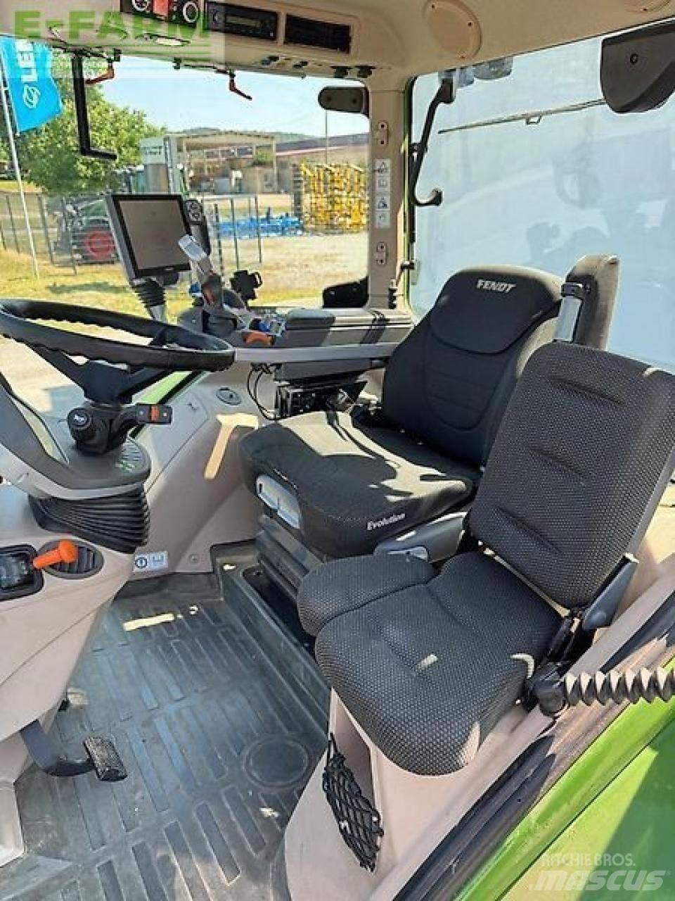 Fendt 724 s4 profi+ Traktorok