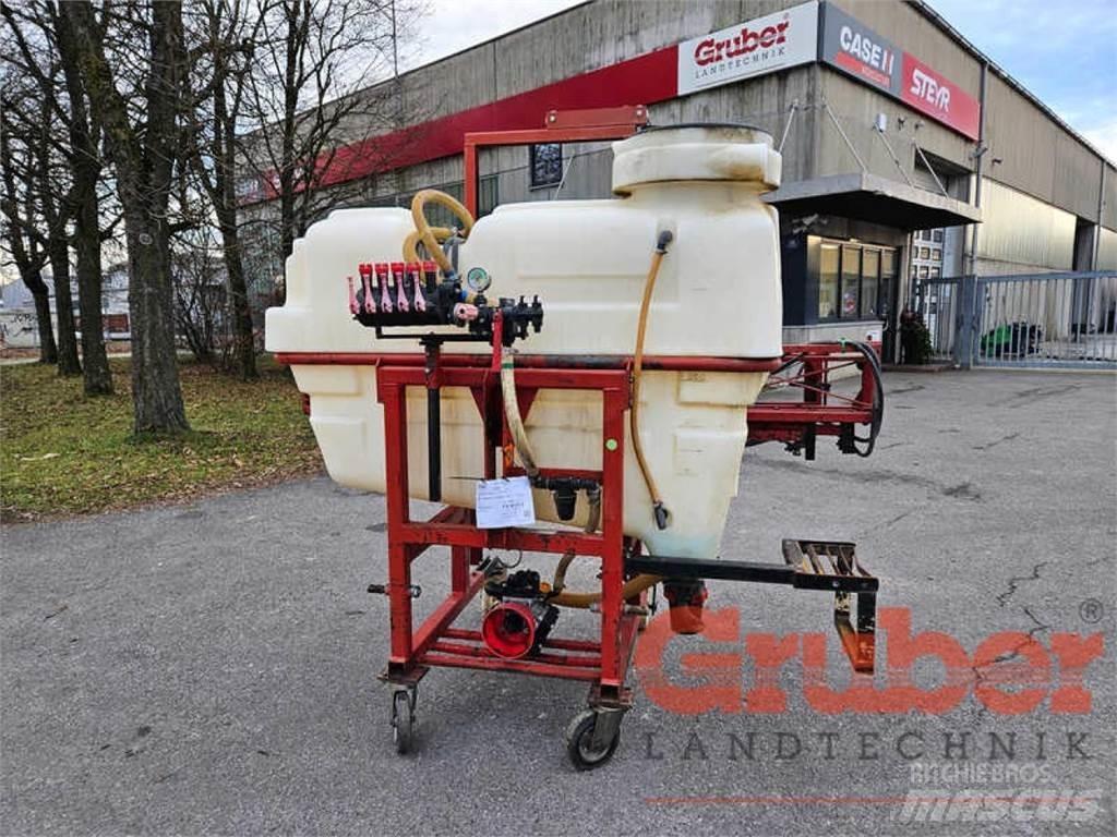 Schmotzer 800 l Vontatott trágyaszórók