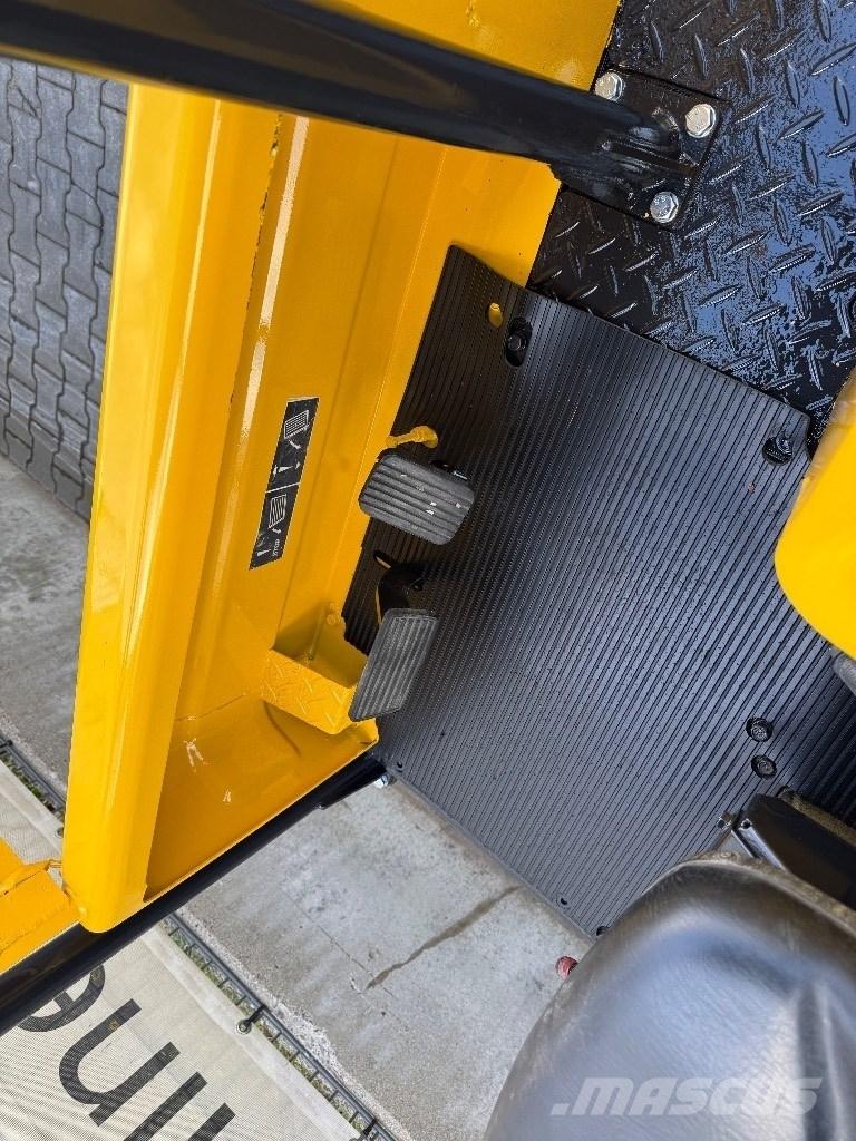 Yanmar C 30 R-2 B Mezei dömperek