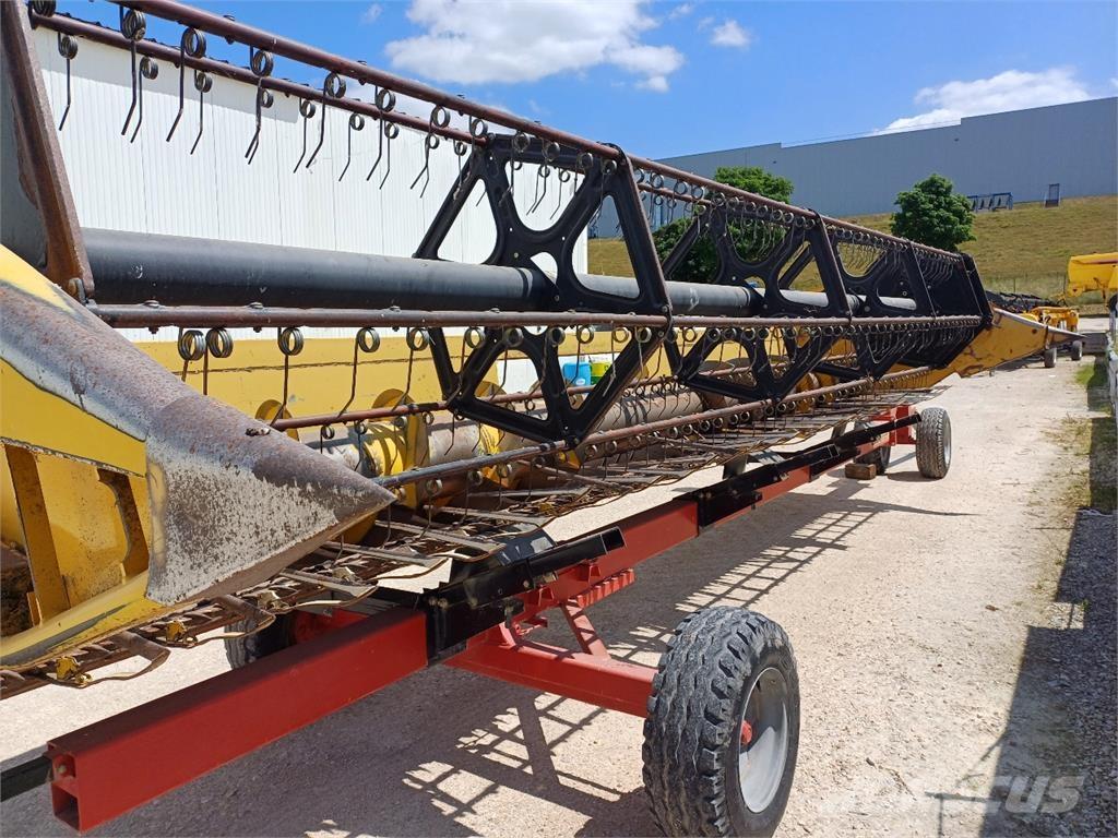 New Holland TX68 Kombájnok